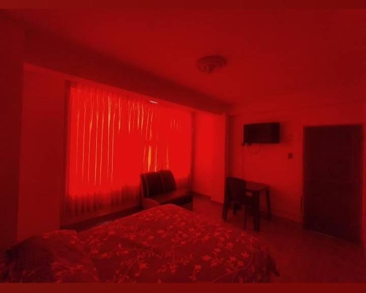 El Jardin De Los Lirios Hotel Mojon de Achocalla Kültér fotó